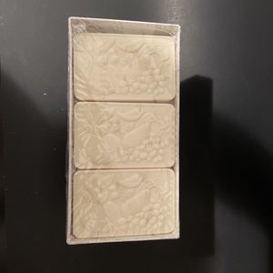 Pack Saponificio ~ Italian Almond Scented Bar Soap 3 Bars 4.40 oz Each